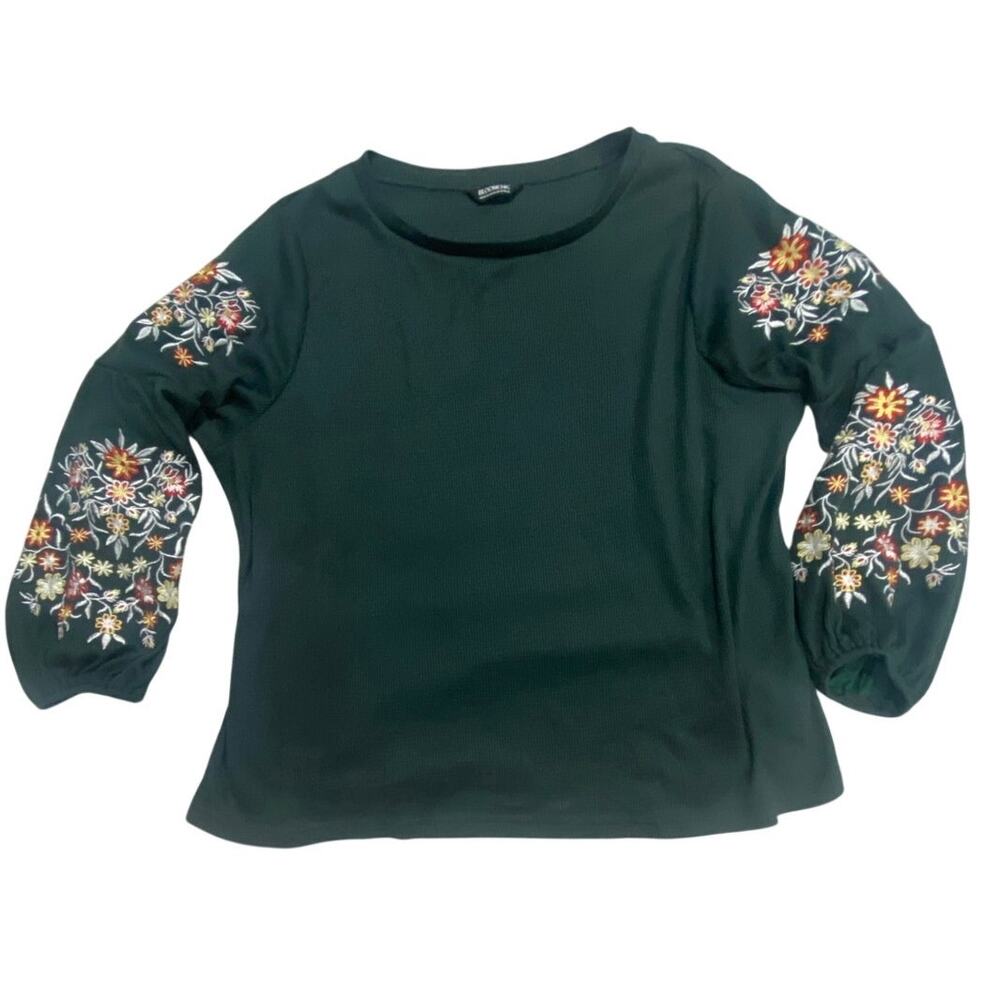 BloomChic Green Embroidered Sleeve Top Balloon Sleeve Floral Blouse Plus